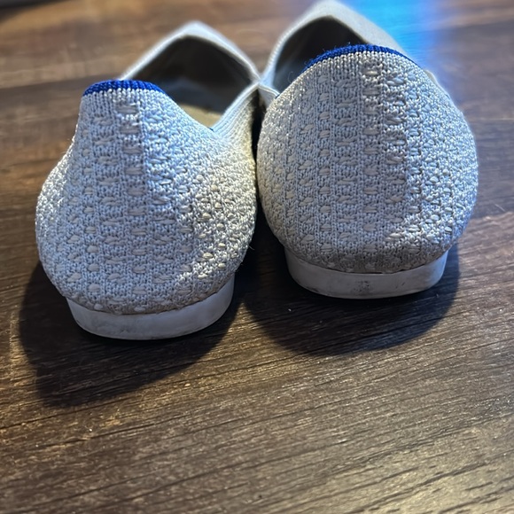 Rothy’s The Point Flat Gray 5.5 - Picture 4 of 6